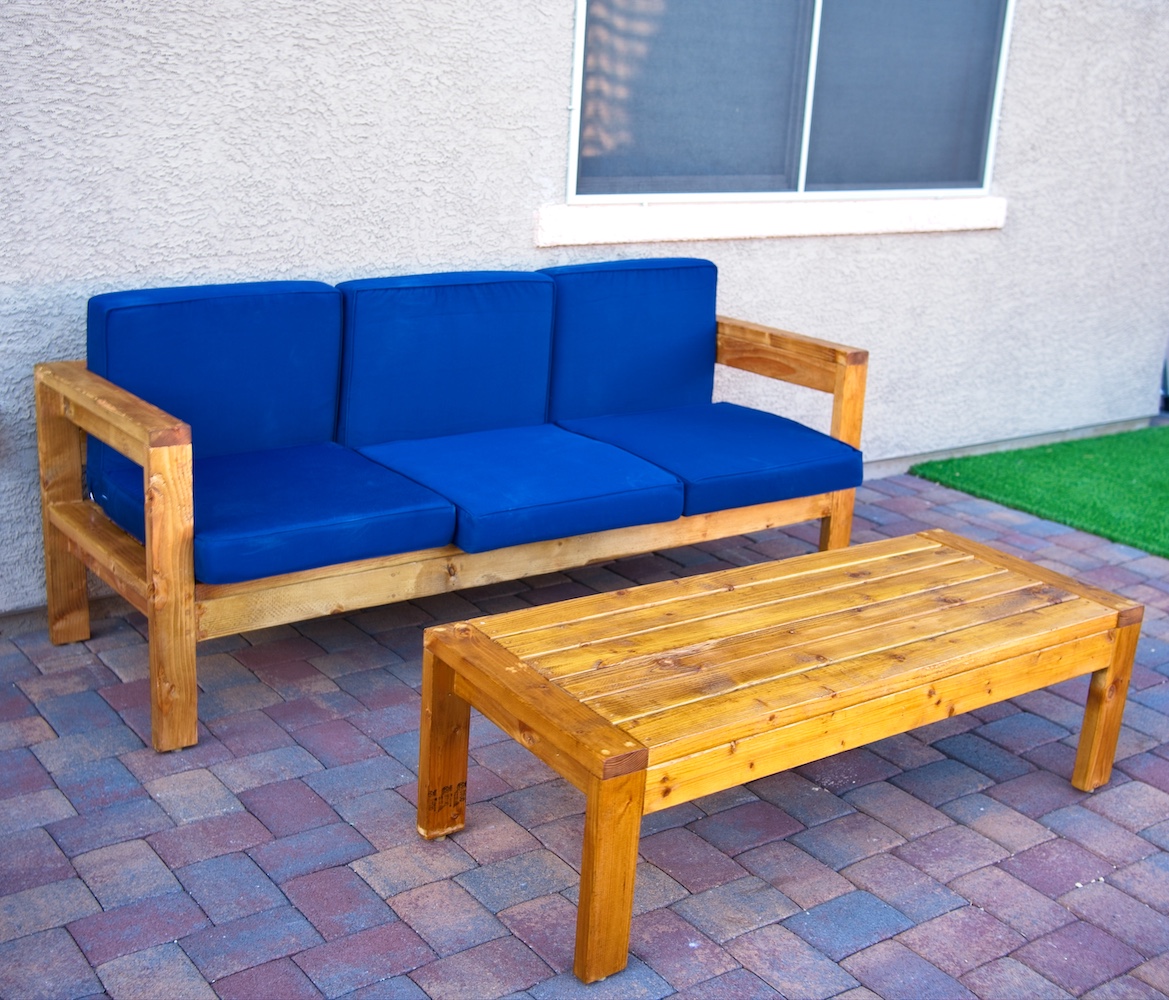 Outdoor Sofa + Table