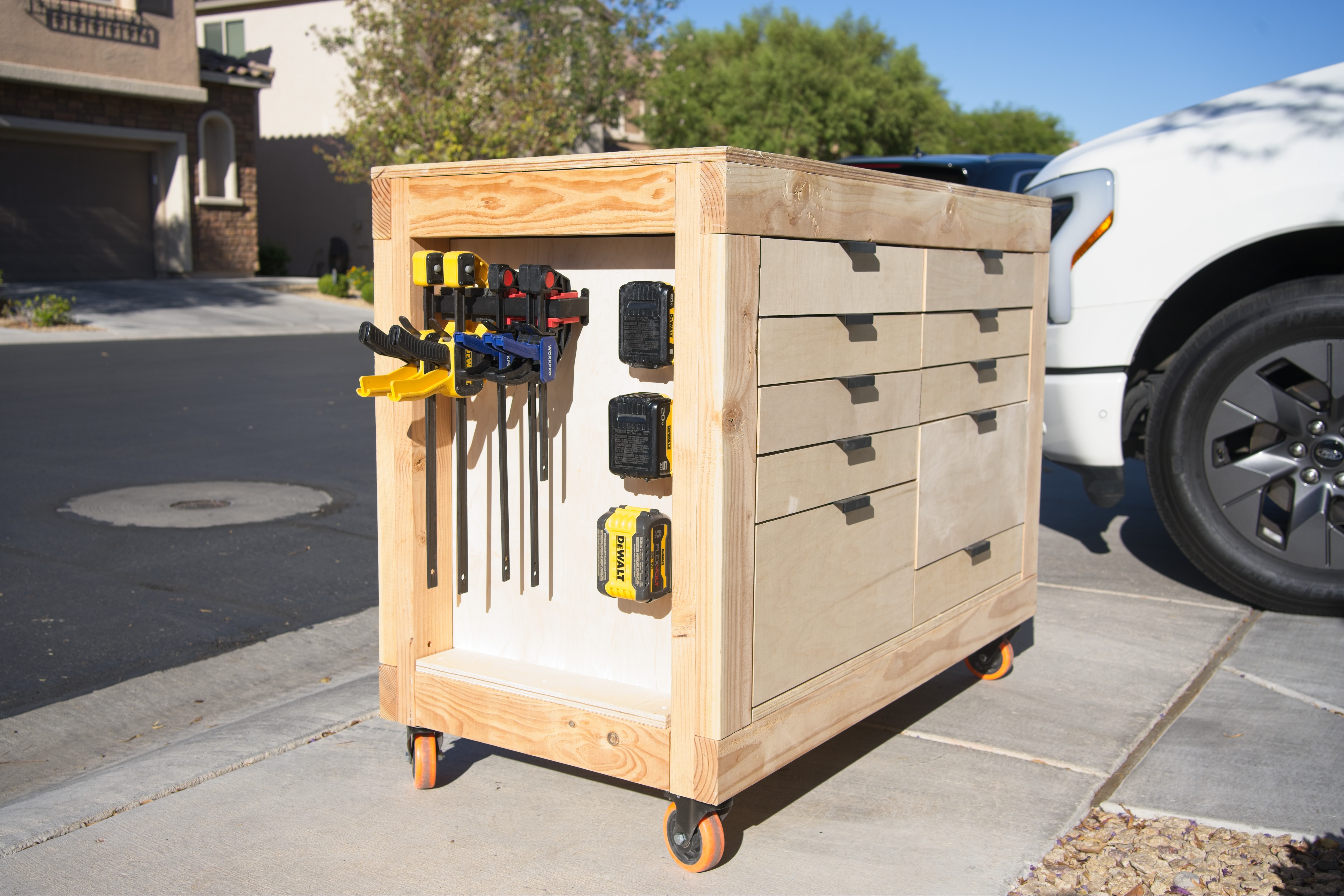 Mobile Tool Cabinet & Workbench - Image 3